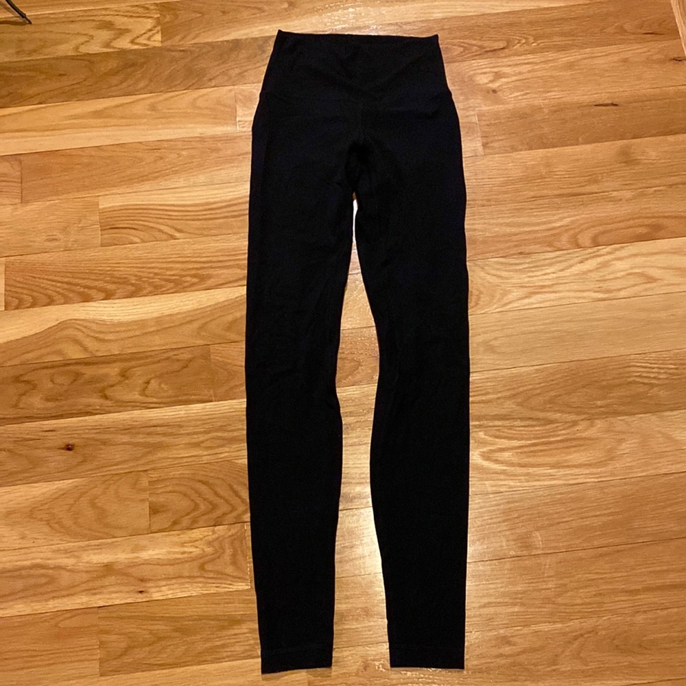 Lululemon Black Leggings Size 2- high rise 28”